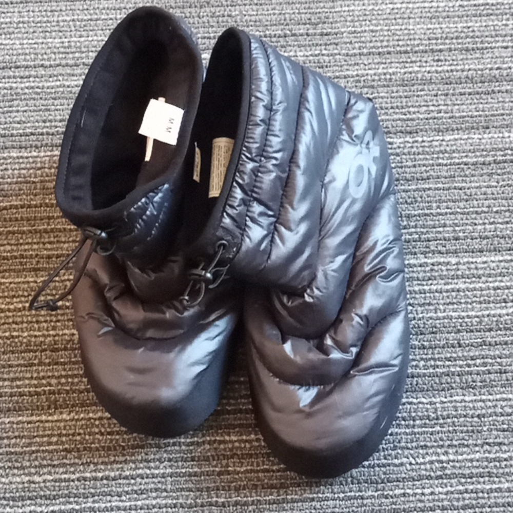 Shoe